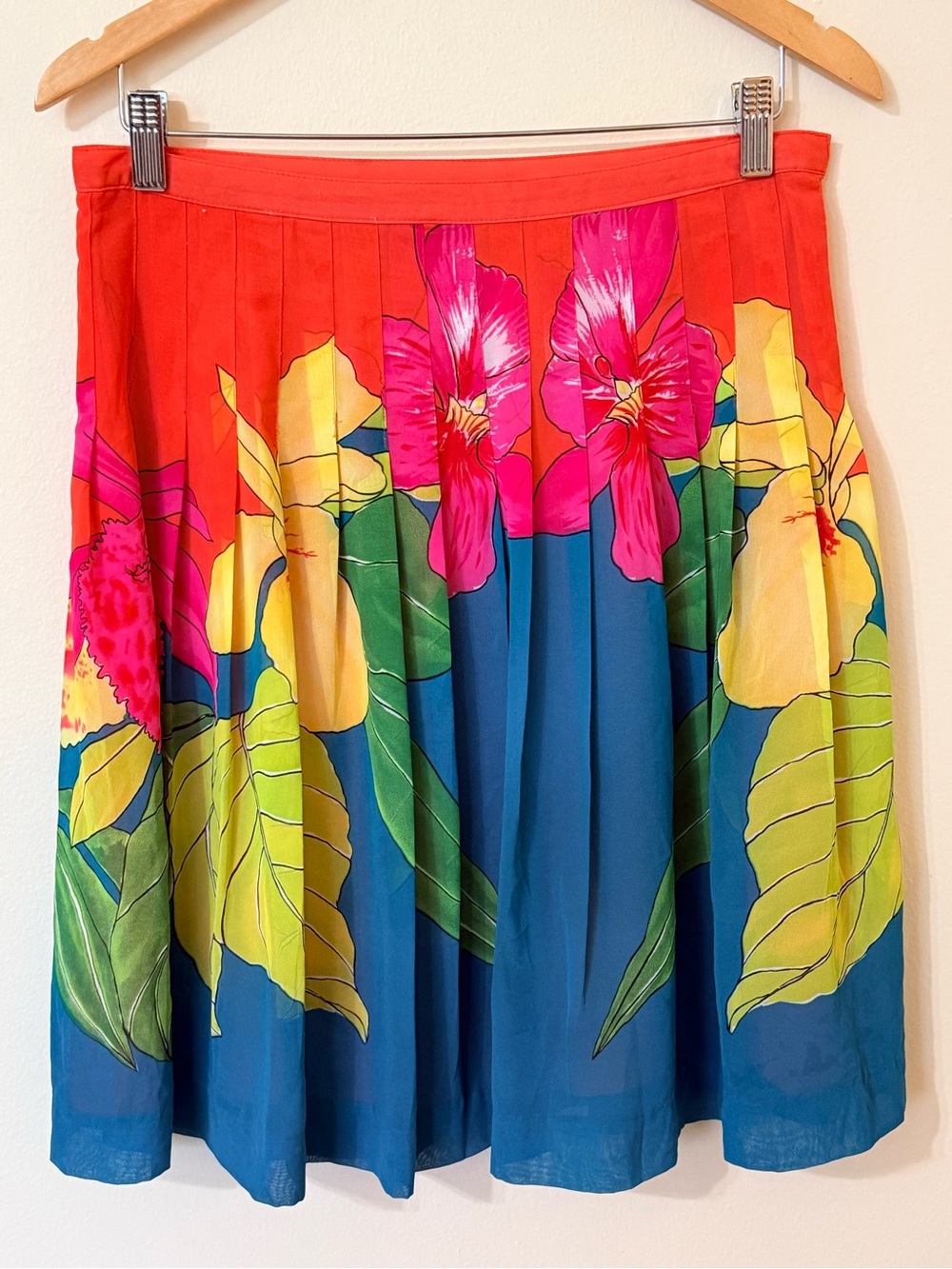 Bandolino Vibrant Floral A-Line Skirt in Coral, Fuchsia & Teal